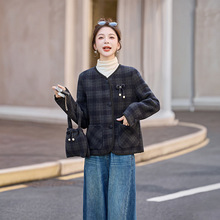韩系经典格纹短款圆领羊毛呢外套2025冬新款小个子气质外套配包包