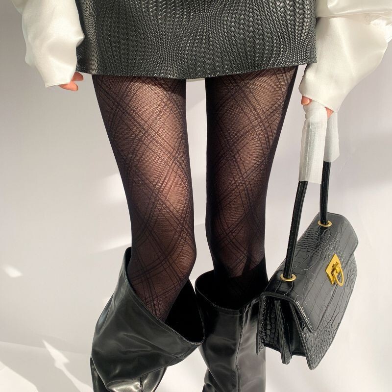 Sexy Black Diamond-Patterned Stockings for Women, Black Pantyhose, Beautiful Legs, Autumn Japanese-Style Dark Mesh Tights Sexy Black Diamond-Patterned Stockings for Women, Black Pantyhose, Beautiful Legs, Autumn Japanese-Style Dark Mesh Tights