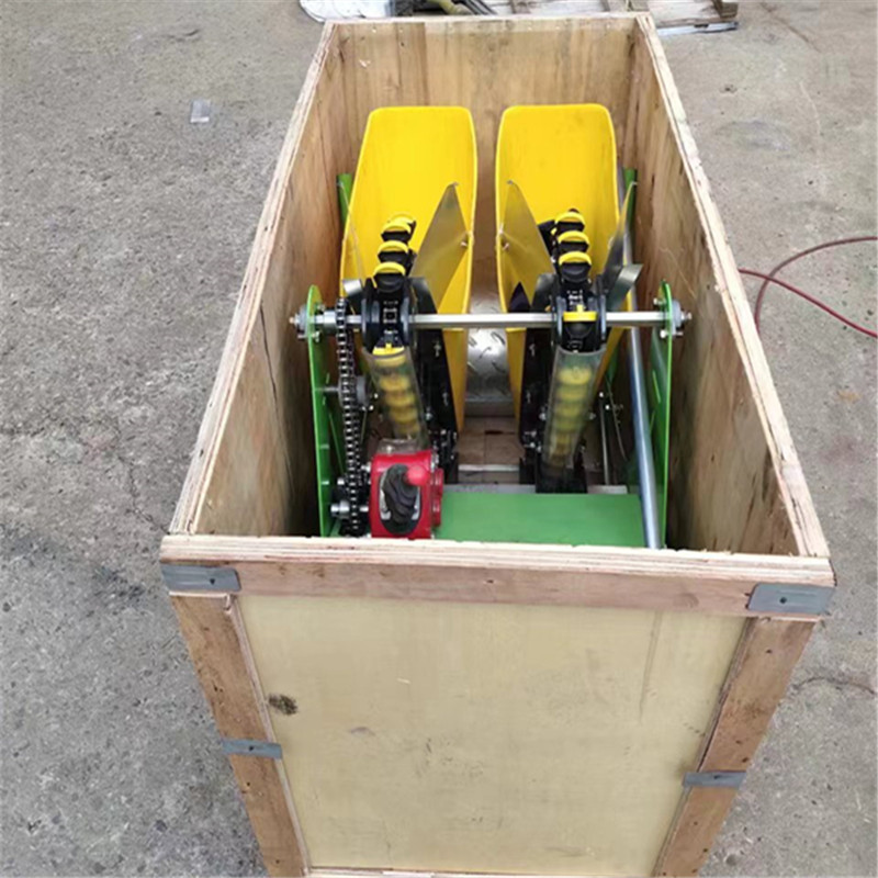 大蒜播种机农用电动手推汽油六行蒜头种植机精播机拖拉机牵引