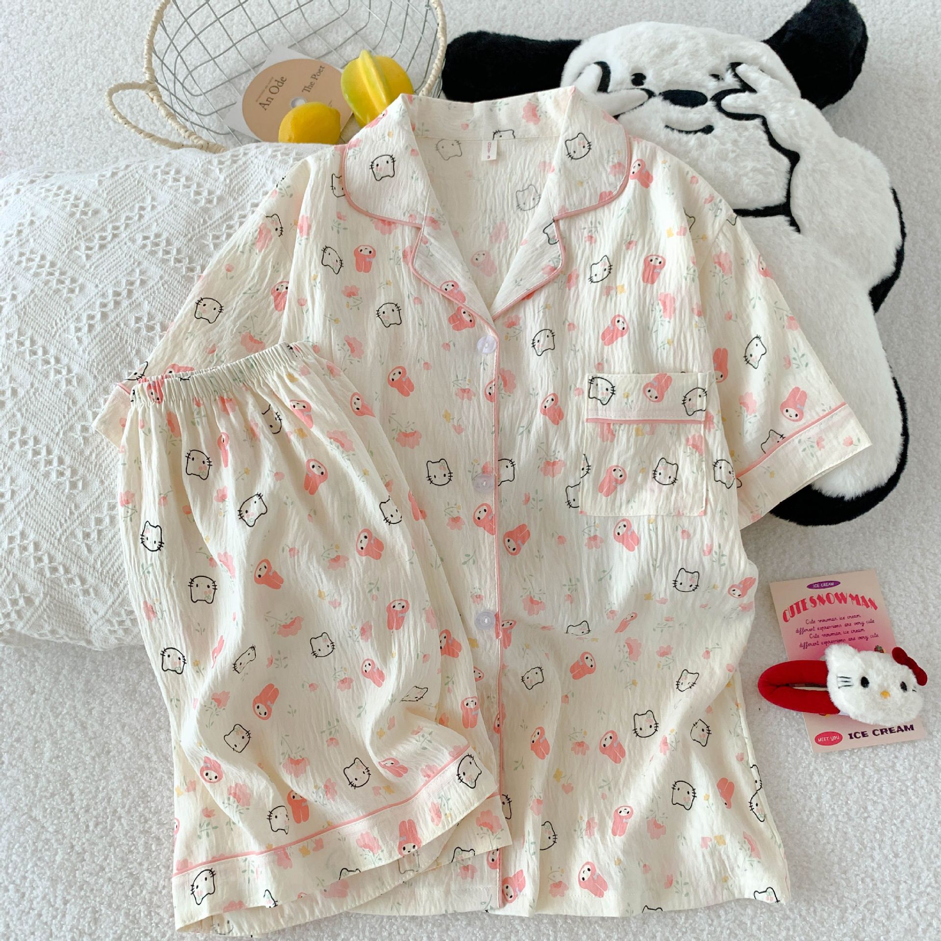 5501 멜로디 & 헬로키티 - 구름 면 반팔 반바지 세트