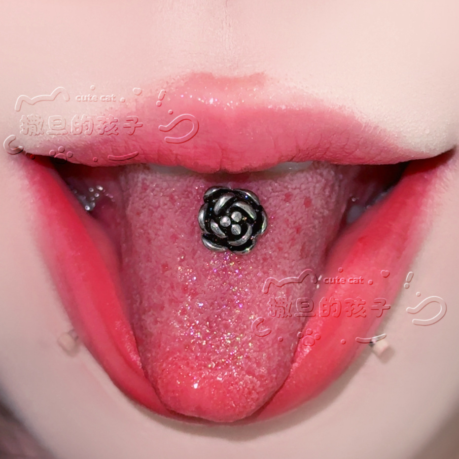 Pointed titanium steel lip stud product view
