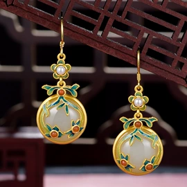 吊坠;耳坠;戒指