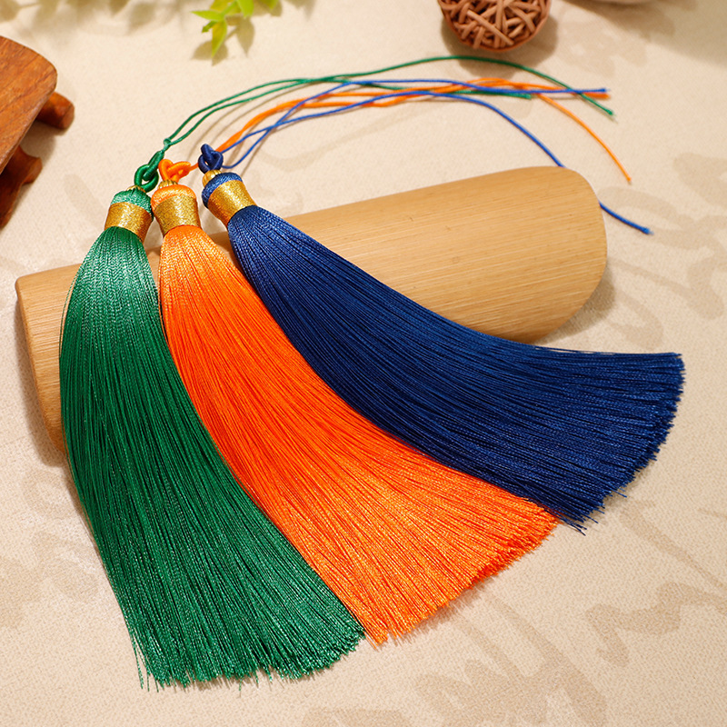 Polyester Ice Silk 13cm Double Pull Hoop Tassels Wrapped Around Gold Thread Pull Hoop Tassels Clothing Accessories Hanging Tassels Car Hanging National Style Tassels Polyester Ice Silk 13cm Double Pull Hoop Tassels Wrapped Around Gold Thread Pull Hoop Tassels Clothing Accessories Hanging Tassels Car Hanging National Style Tassels