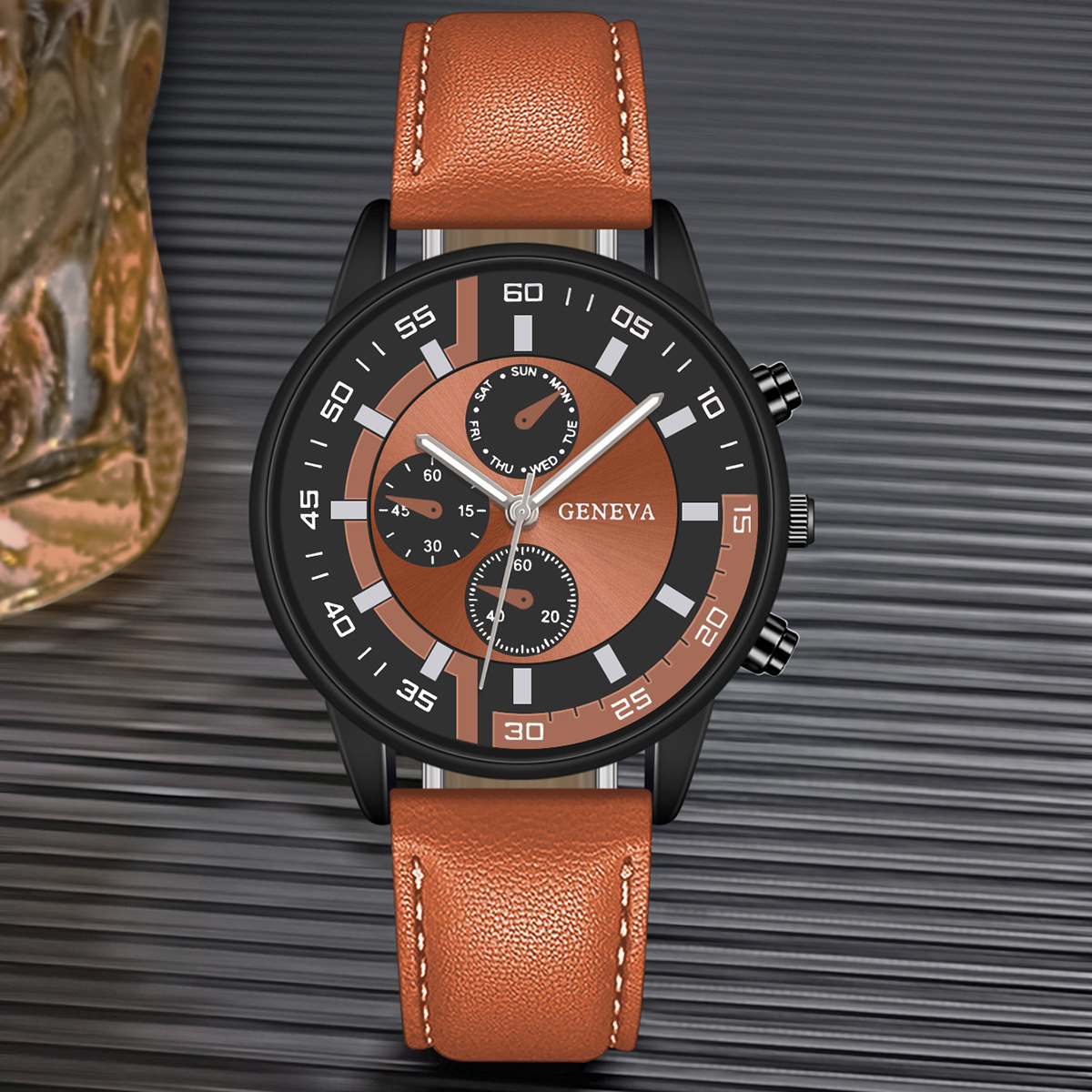 Fashion Quartz Watch - Additional View