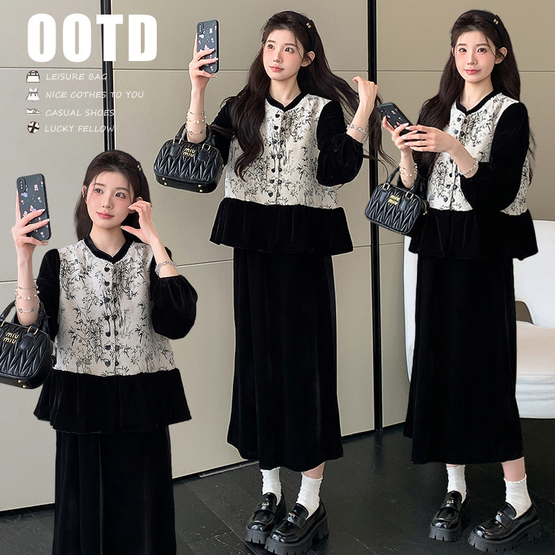 Trendy Maternity Wear New 2025 Autumn and Winter High-End Velvet Princess Style Top Fashion Skirt Two-Piece Set Trendy Maternity Wear New 2025 Autumn and Winter High-End Velvet Princess Style Top Fashion Skirt Two-Piece Set