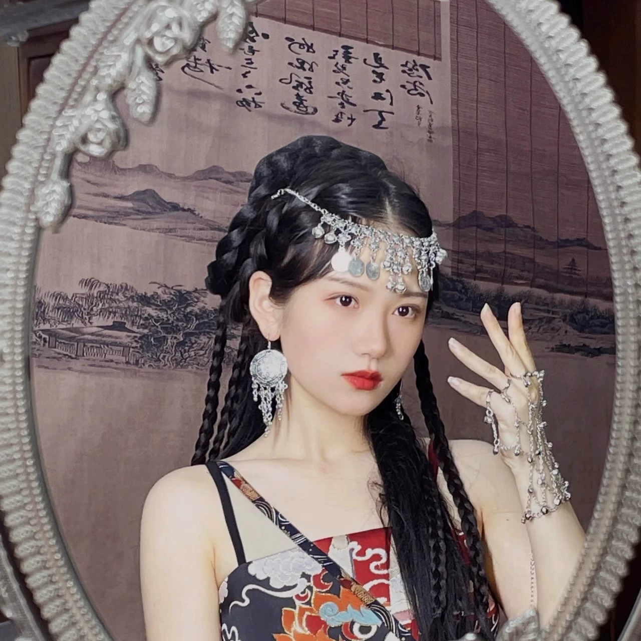 Экзотическая монета Miao с кисточками, этнический головной убор, древний стиль, подвеска для бровей, украшение на лоб, богемная супер фея, аксессуары для путешествий и фотографий для женщин