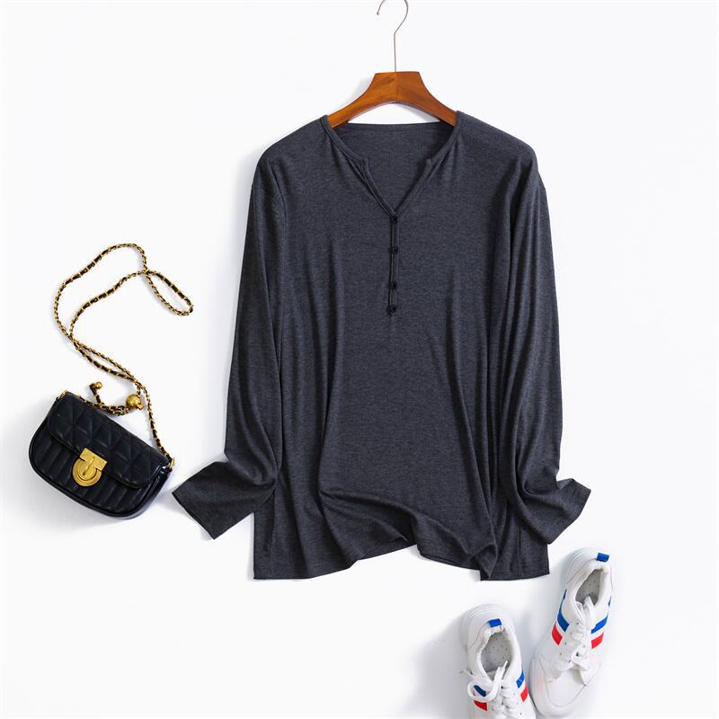 Темно серый