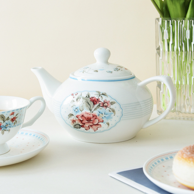 Set de té de la tarde tetera cerámica inglesa estilo europeo hogar hueso de flores vasos de porcelana platos frutas té de camellia hogar