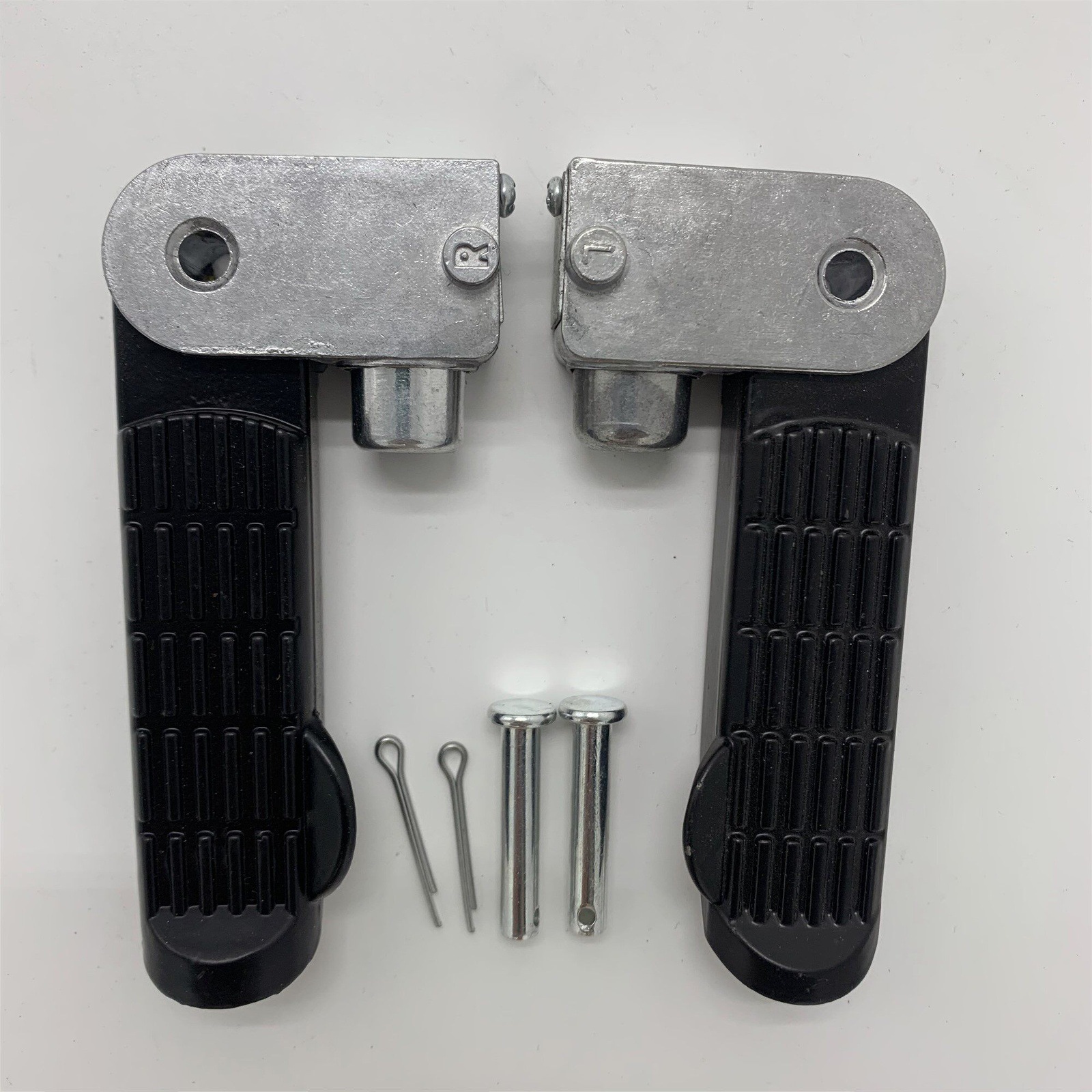 Suitable for Yadea Electric Vehicles, Micai Second and Third Generation Universal Folding Rear Footrests, Left and Right Side Little Turtle King Foot Pedals