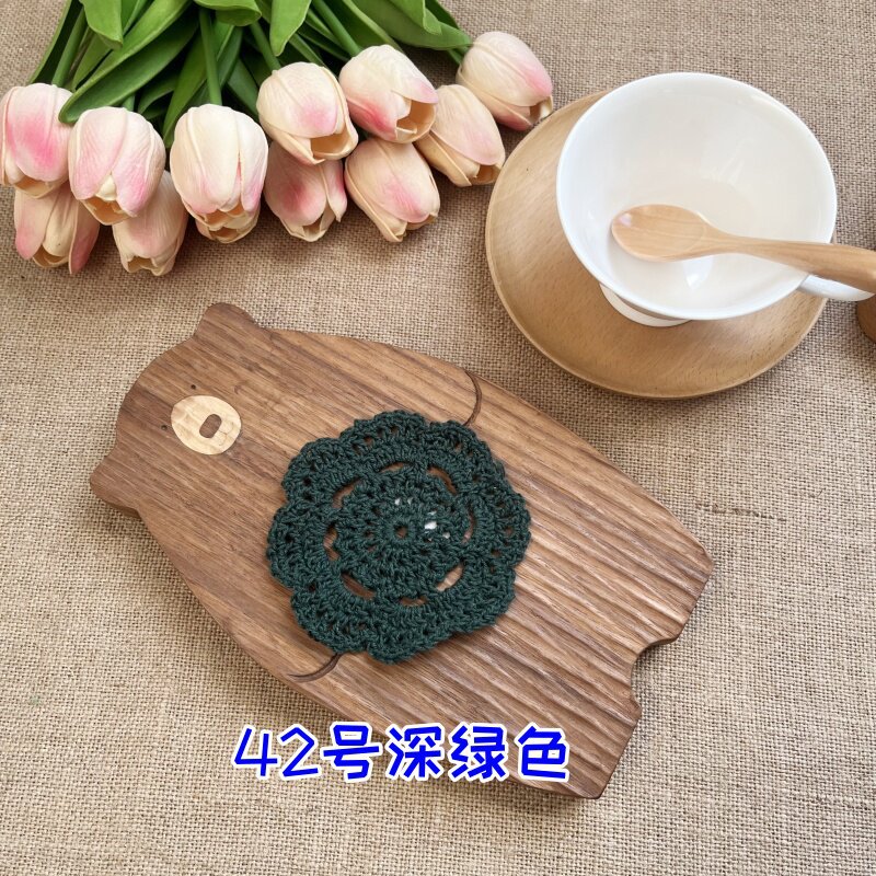 Темно-зеленый