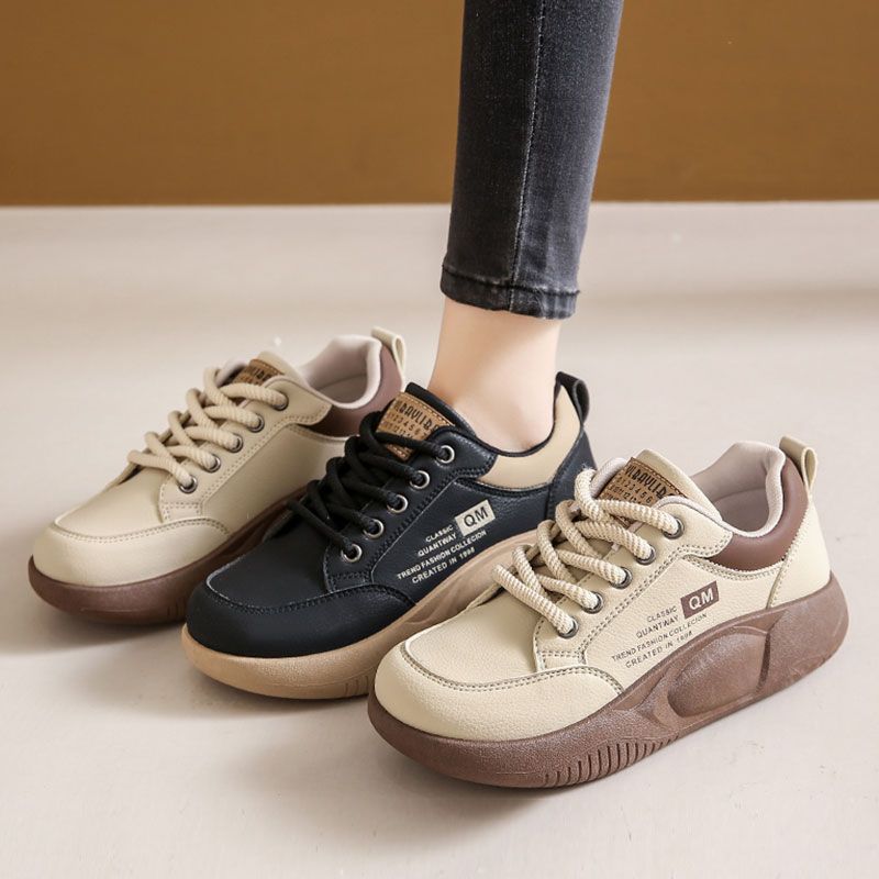 Zapatos al por mayor de mujeres primavera y otoño nuevos zapatos de mujer con suela suave no se cansa pies ligeros lujosos de alto nivel para usar zapatos de mujer con suela suave