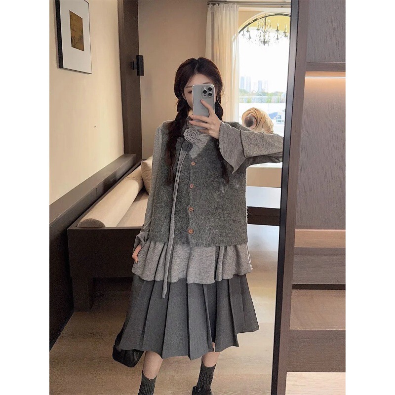 时尚套装裙春秋新款韩系复古花朵打底衫叠穿马甲半身裙女三件套装|undefined