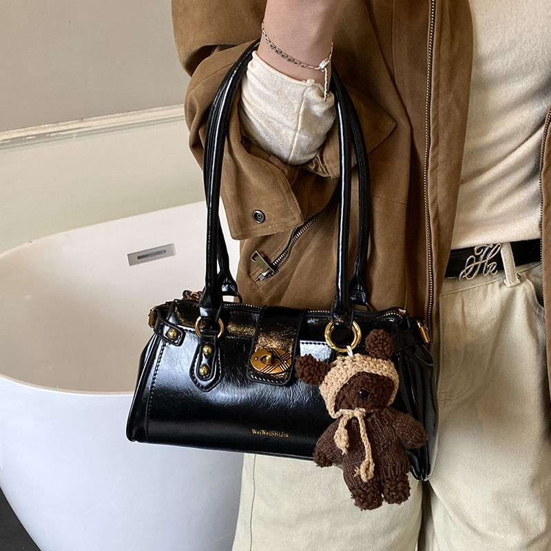 Premium Texture Retro Small Bag For Women 2026 New Fashion Versatile Single Shoulder Underarm Bag Commuter Handbag Baguette Bag - Thumbnail 2
