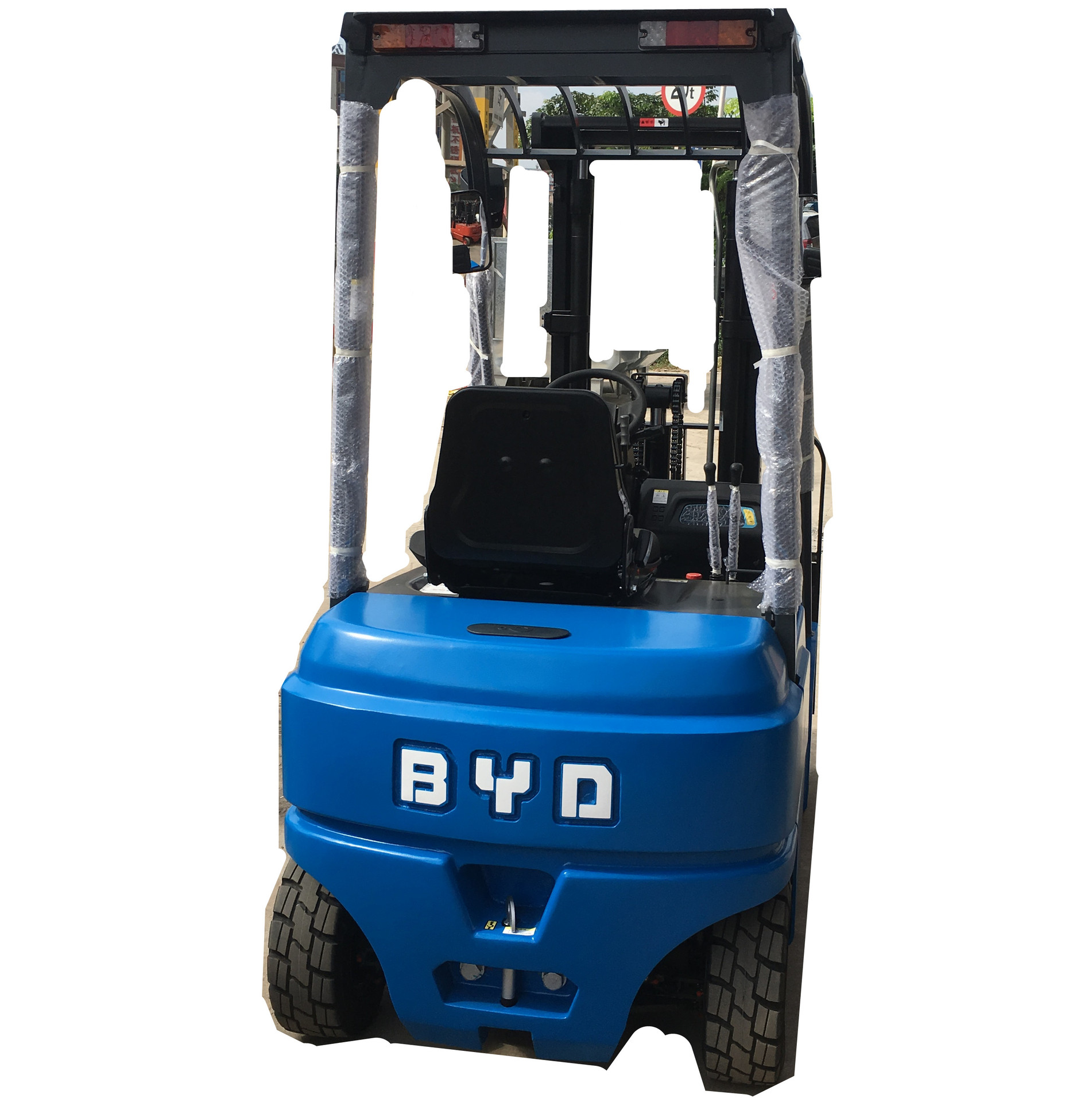 1.5吨叉车 1.6吨比亚迪叉车 1.6吨电动叉车 产铁锂电池叉车 叉车