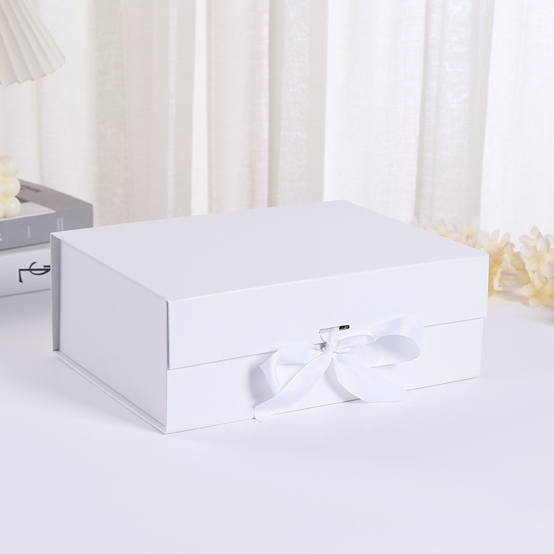 Comercio exterior una pieza plegable caja de regalo caja de regalo acompañante caja de regalo de embalaje del día de San Valentín caja de regalo al por mayor
