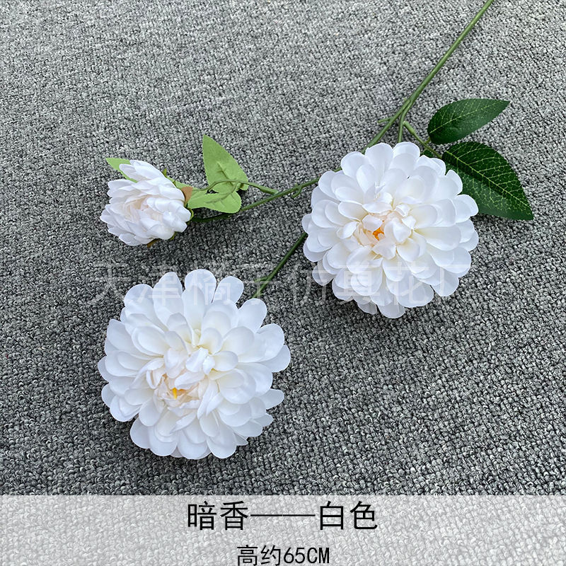 Flores de boda de alta calidad de flores de madera verde de bambú y lirio de pino masson de alta calidad