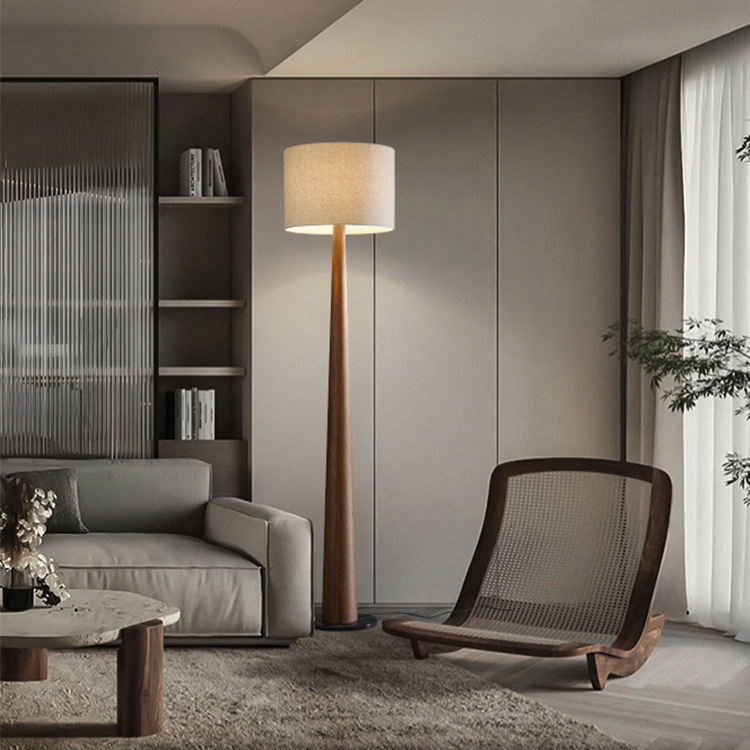 Middle Antique Living Room Sofa Side Floor Lamp Japanese Style Walnut Vertical Atmosphere Lamp Bedroom High-grade Decorative Lamp