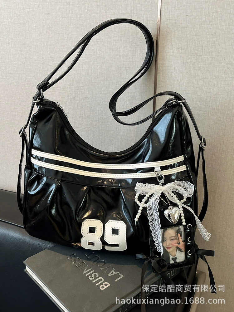 Shoulder bag, capacious backpack, one-shoulder bag, high-end