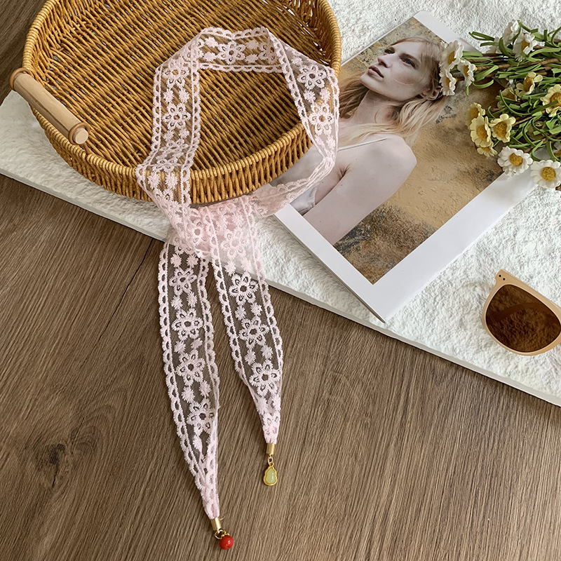 Nuevo colgante de moda de encaje de hadas trenzado correa de cabello flotante correa de cabello blanca correa de cabello universal temperamento correa de cabello hueco