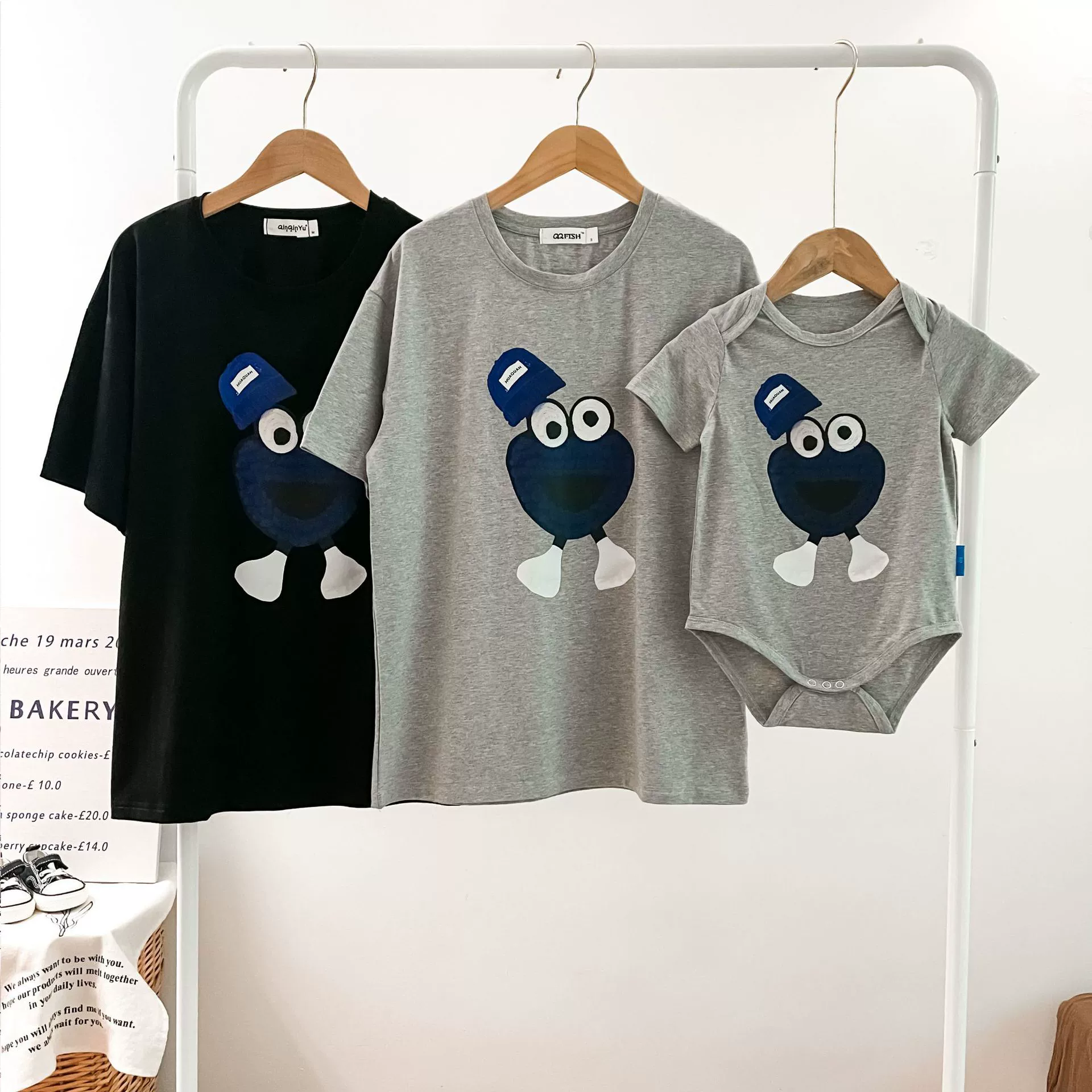 Список в стиле Net Red Фри Street Big Eye Frog Parent - детская летняя семейная футболка для мамы и дочери