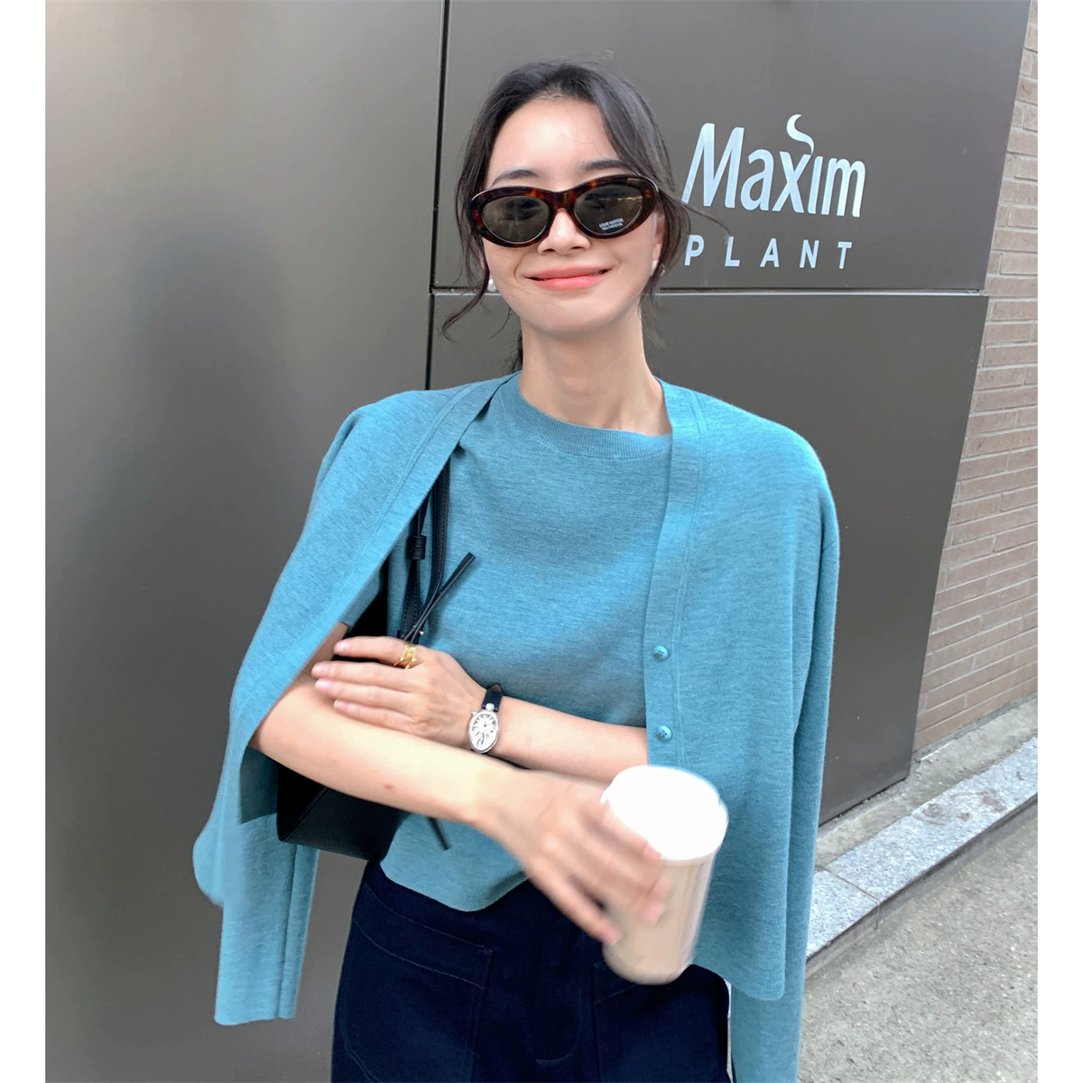 Комплект женской одежды в гонконгском стиле: шерстяной вязаный жакет и кардиган, осень-зима 2025