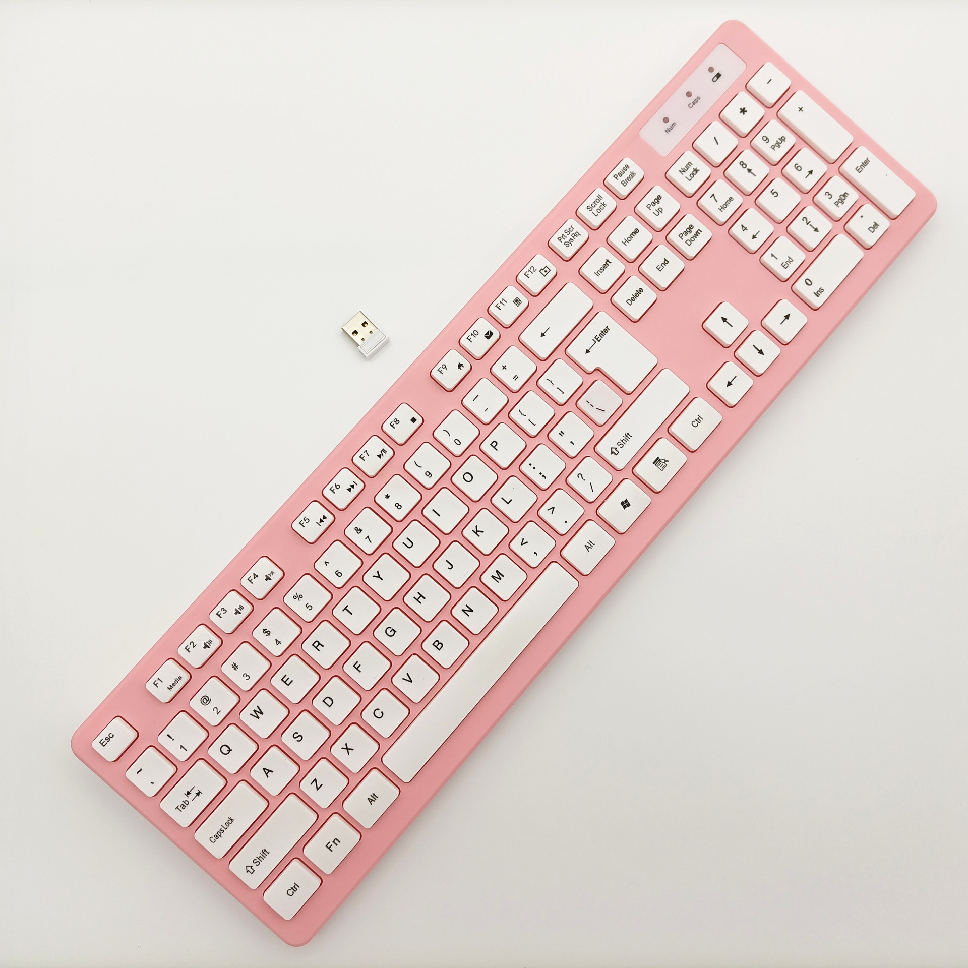 Розовая клавиатура