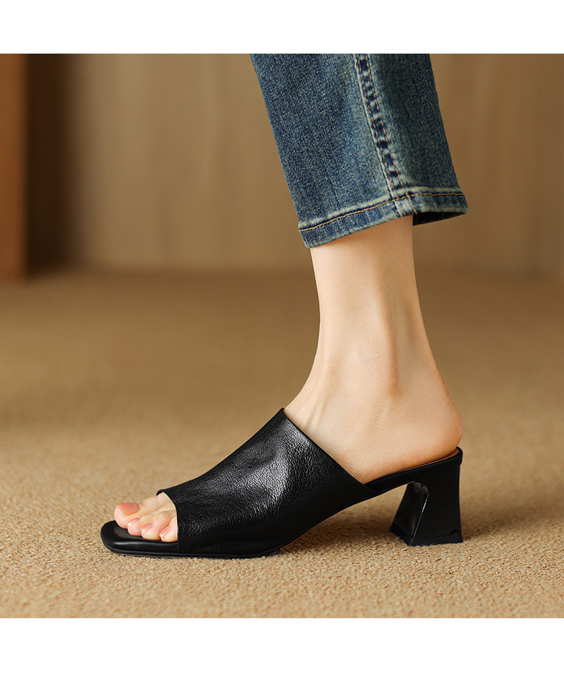 Sandal cao gót nữ hở mũi quai ngang da bò đục lỗ, gót 7 cm — Đen và cao 7 cm chi tiết 9