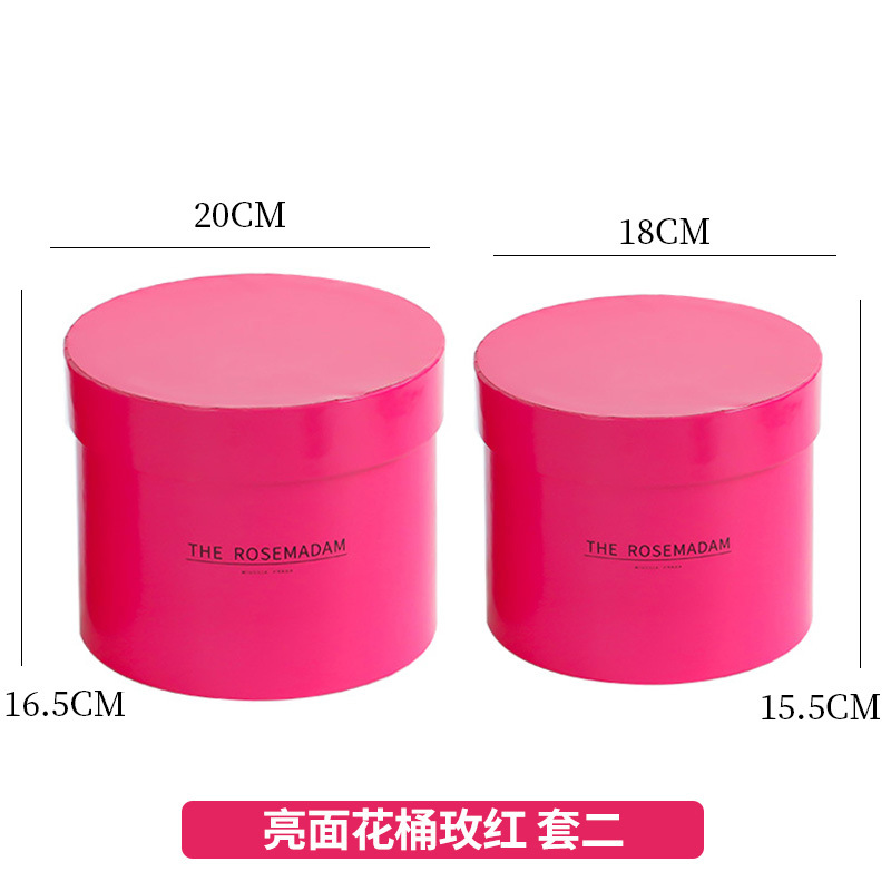 Conjunto de vacaciones Cubo de abrazo de tres flores Cubo de regalo de Oscar Cubo de arreglos florales Cubo de abrazo de oso de fresa grande Floristería al por mayor