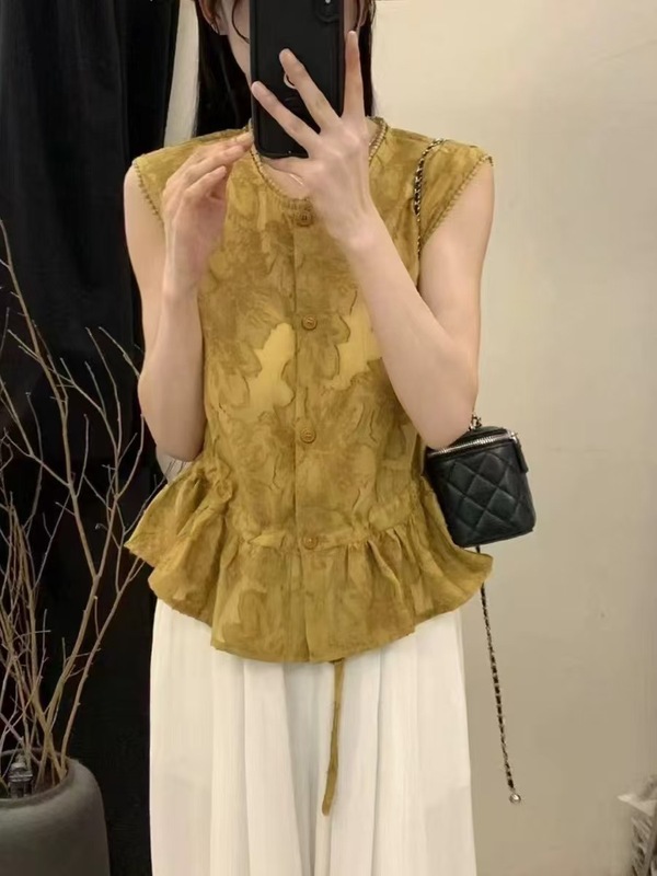 新しい中国風国民風 2025 夏の新しい女性のハイエンド西洋スタイルレースジャカードシングルブレストノースリーブシャツトップ|undefined