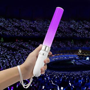 Factory wholesale cross-border 18 with 24 color LED glow stick singing cheer props should help atmosphere glow stick