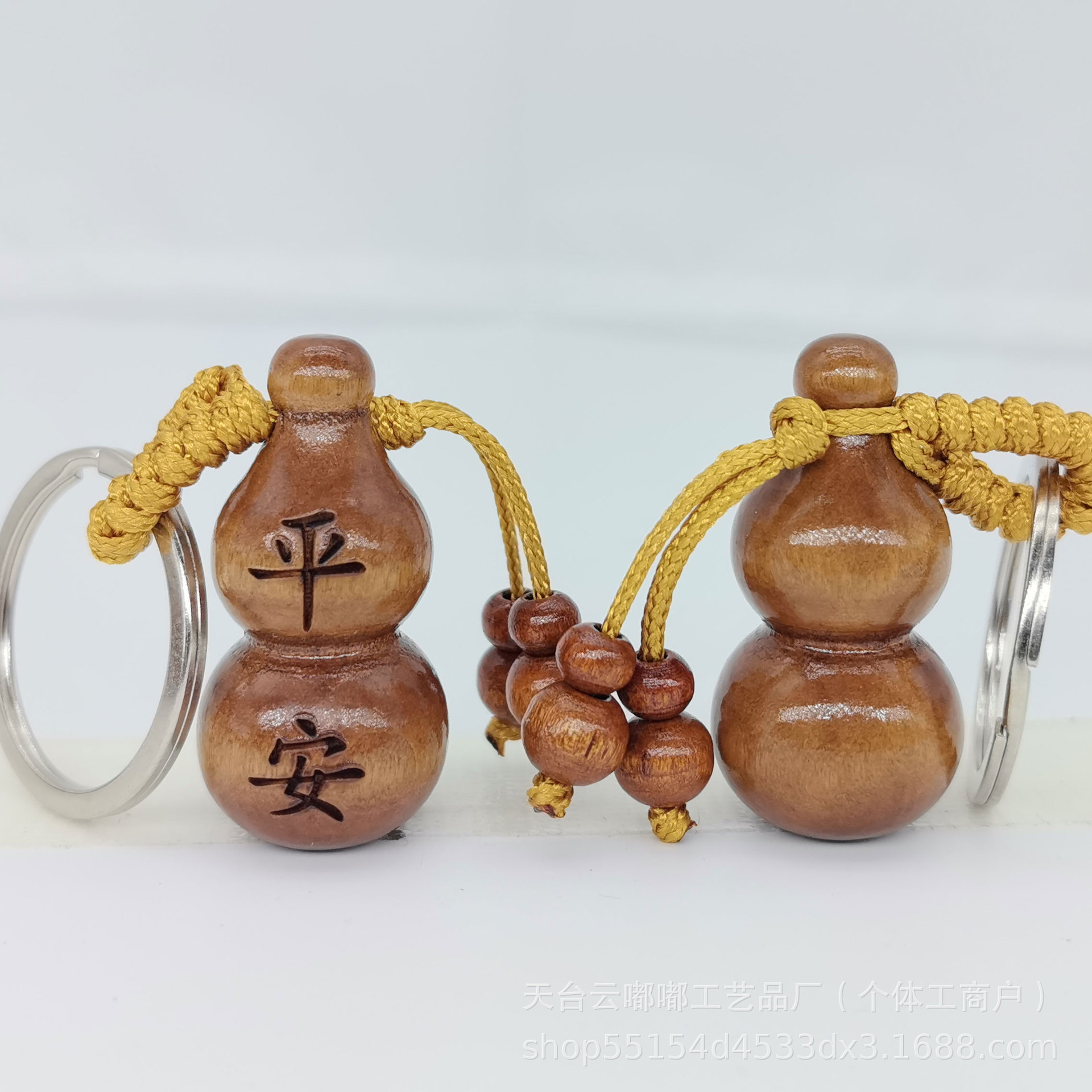 仿桃木十二生肖葫芦精雕刻木质钥匙扣吉祥平安如意祝福语汽车挂件