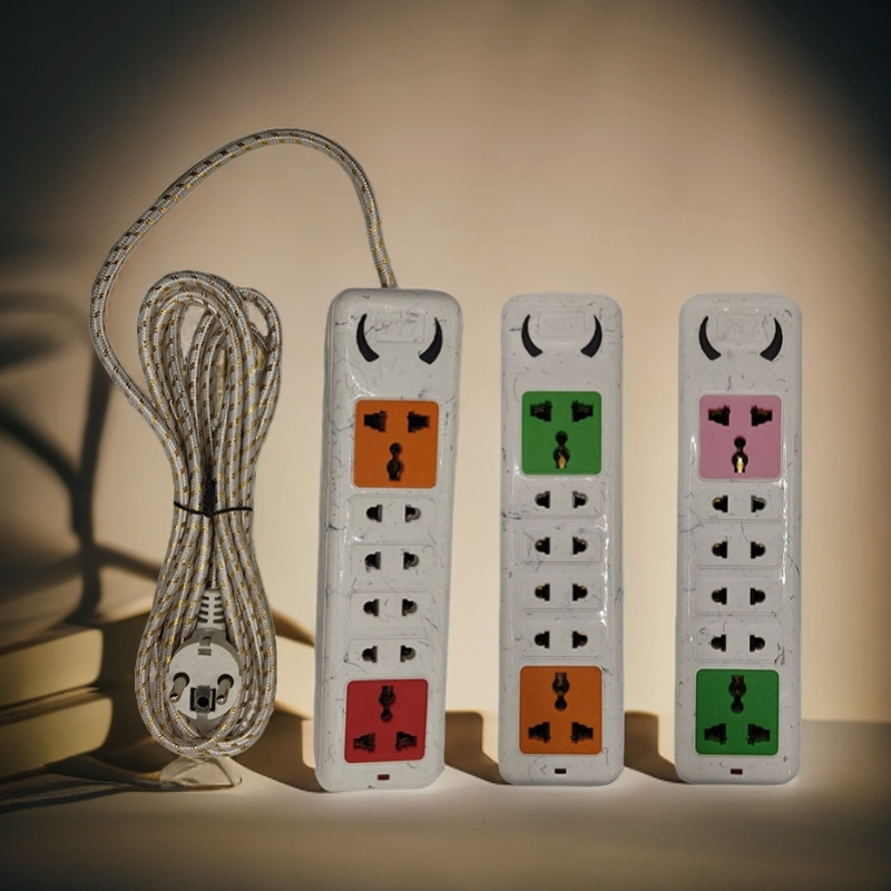 跨境出口外贸泰国越南菲律宾插座万能插孔通用插孔东南亚带线插排