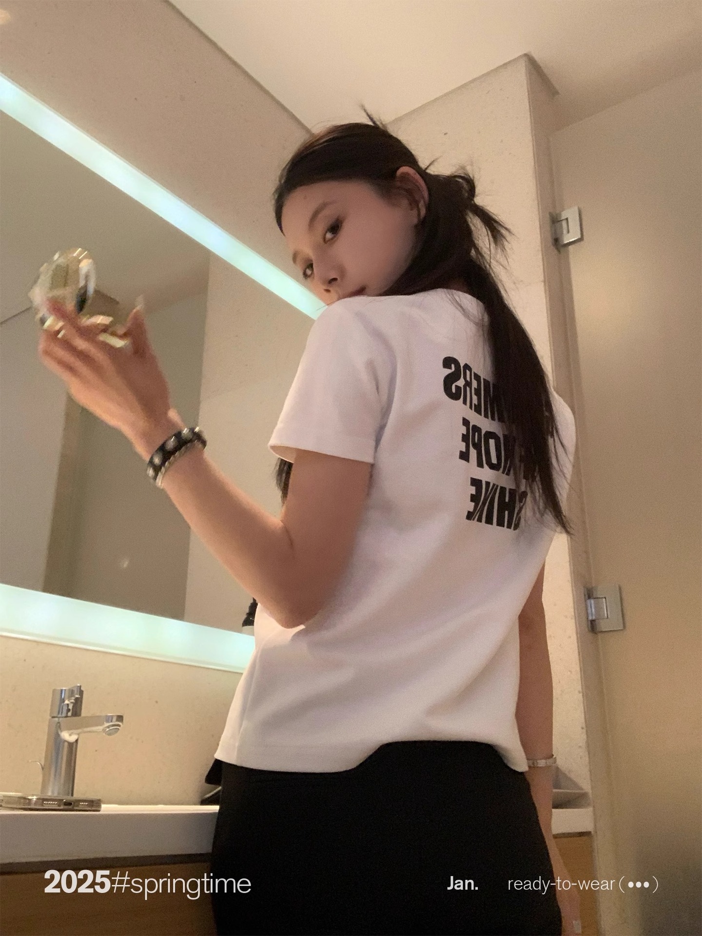 New 2025 Summer Letter Printed Shoulder T-Shirt Women's Round Neck Simple Slim-fit Slimming Short-sleeve Top Women's Korean-style