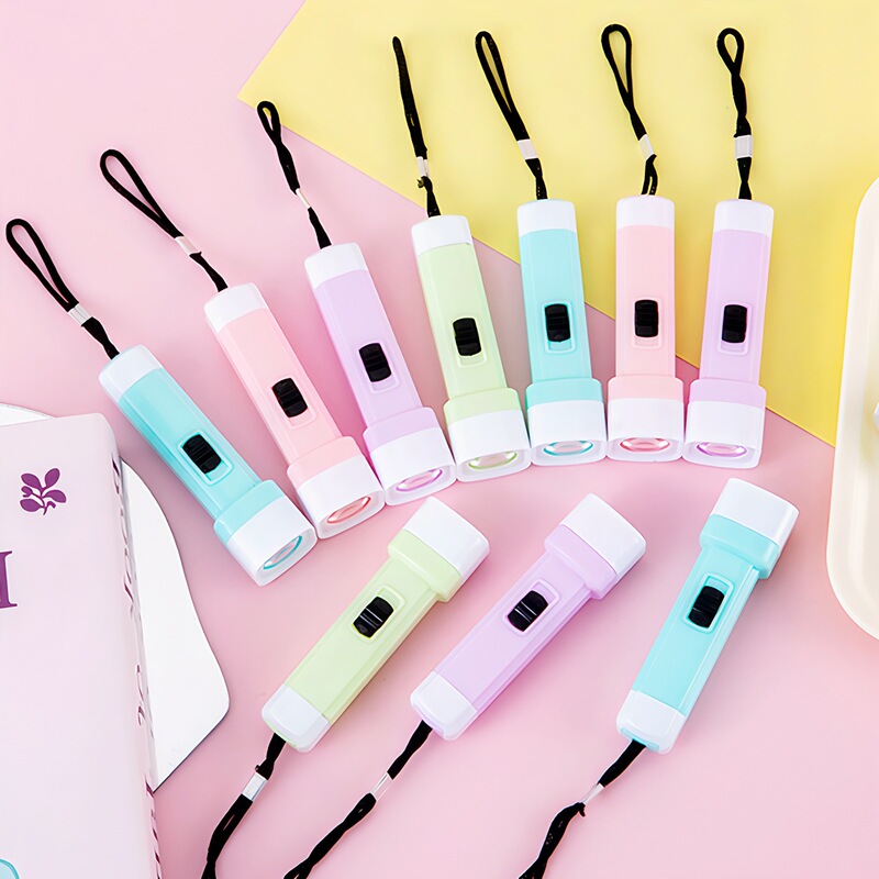 クロスボーダーミニマカロンカラー懐中電灯子供用小型懐中電灯 LED 照明屋台学生ギフト卸売|undefined
