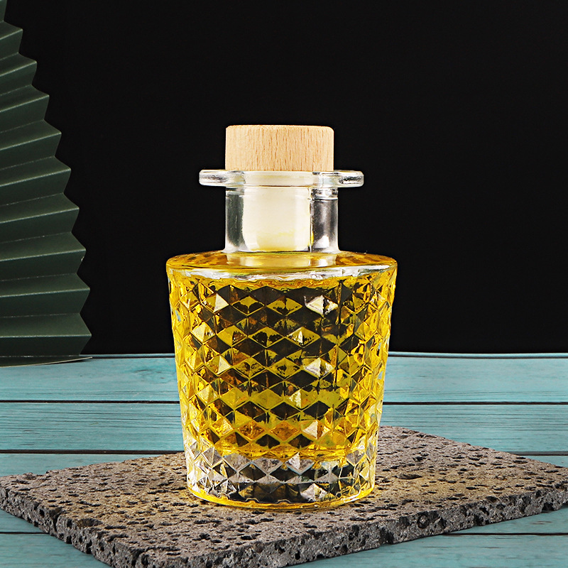 다이아몬드 골판지 100ml, 투명