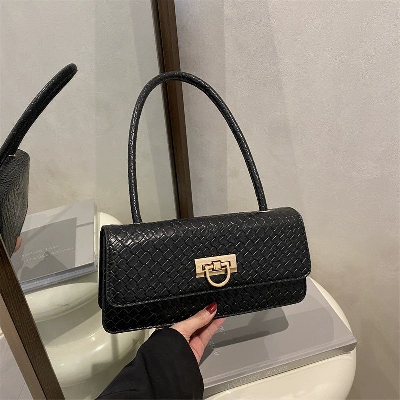 Summer capacious woven one-shoulder bag, western style