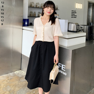 Large size women's summer New loose V-neck top can be matched with 200kg fat mm slim half-length skirt 2735