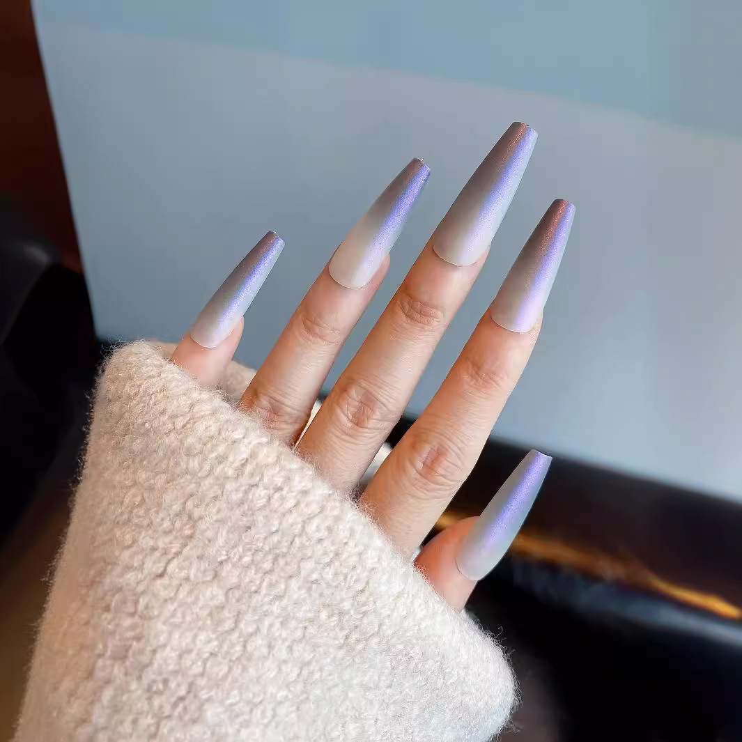 FUENTE Fábrica simple Pequeño Libro Rojo neto rojo desgaste falso clavo producto terminado desgaste de uñas largo desgaste parche de uñas