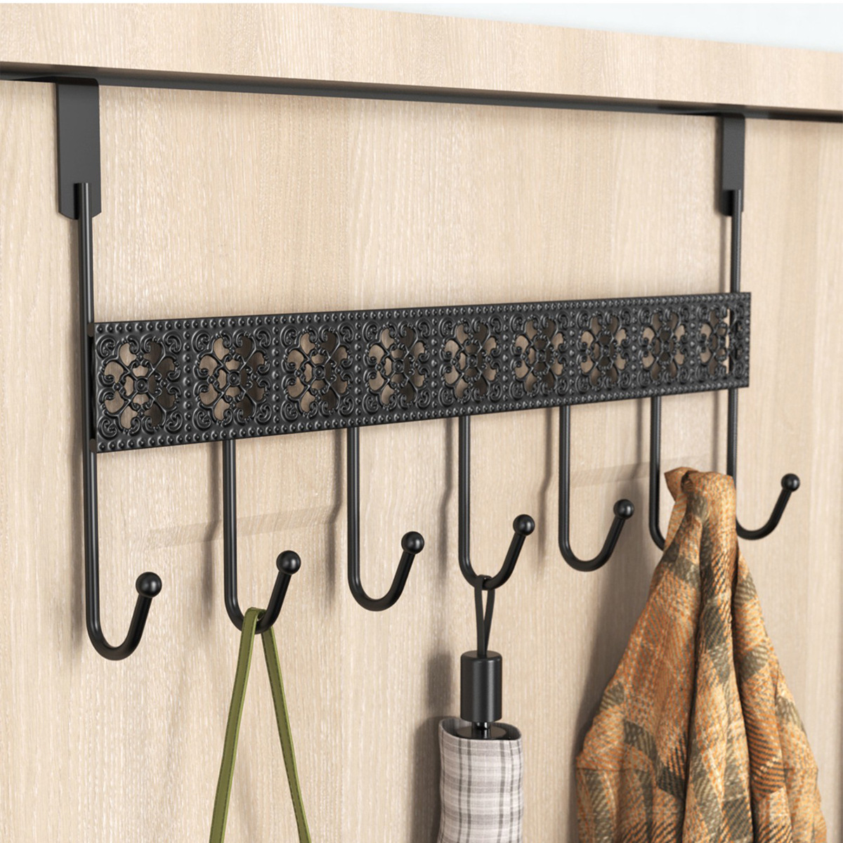 Puerta de encaje negro de nuevo siete ganchos multi-funcional de perforación libre de hierro percha dormitorio hogar espacio de almacenamiento ropa gancho
