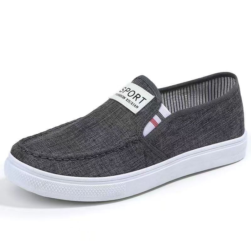 Los fabricantes envían una pieza de zapatos de lona de estilo caliente de primavera y verano, zapatos de hombre, zapatos de tela viejos de Beijing, zapatos de trabajo antideslizantes y resistentes al desgaste