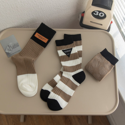 刺绣双针袜子女中筒袜秋冬季个性条纹堆堆袜ins潮百搭长筒袜外穿