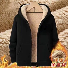 男式休闲裤;男式T恤;男式牛仔裤