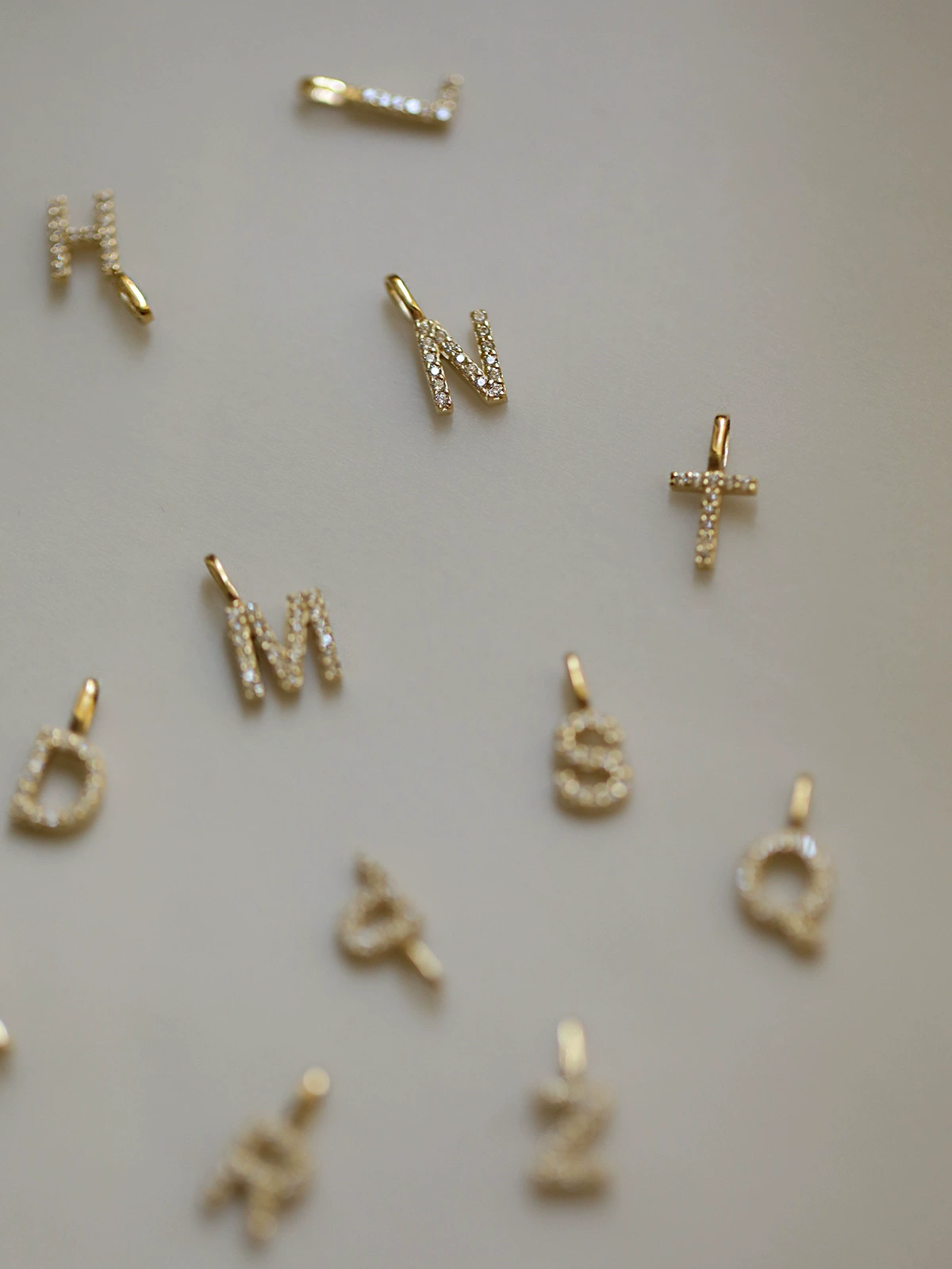 Ваше имя ~ S925 позолоченное серебро 14 карат золото 26 букв ожерелье кулон Милая Мини-пара DIY соответствие