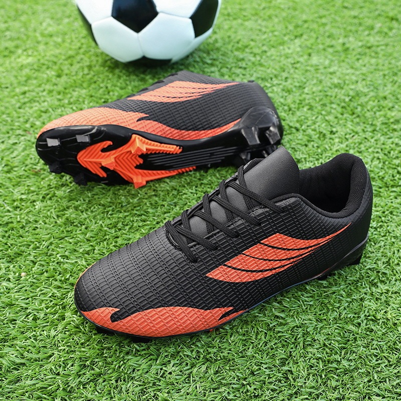 子供用サイズ 31-45 プロフェッショナルトレーニングサッカーシューズロートップレザースパイクサッカースニーカーロートップユースシューズ|undefined