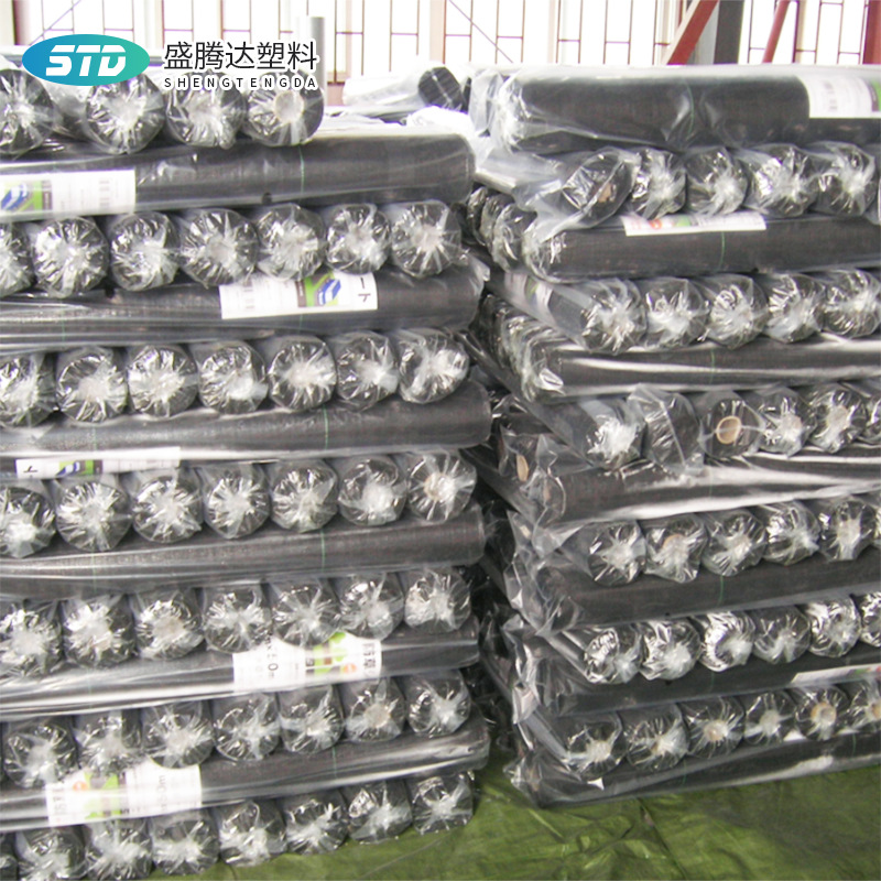 青岛厂家制造PP卷布 多颜色编织袋筒料布卷 平织编织PP卷布-阿里巴巴
