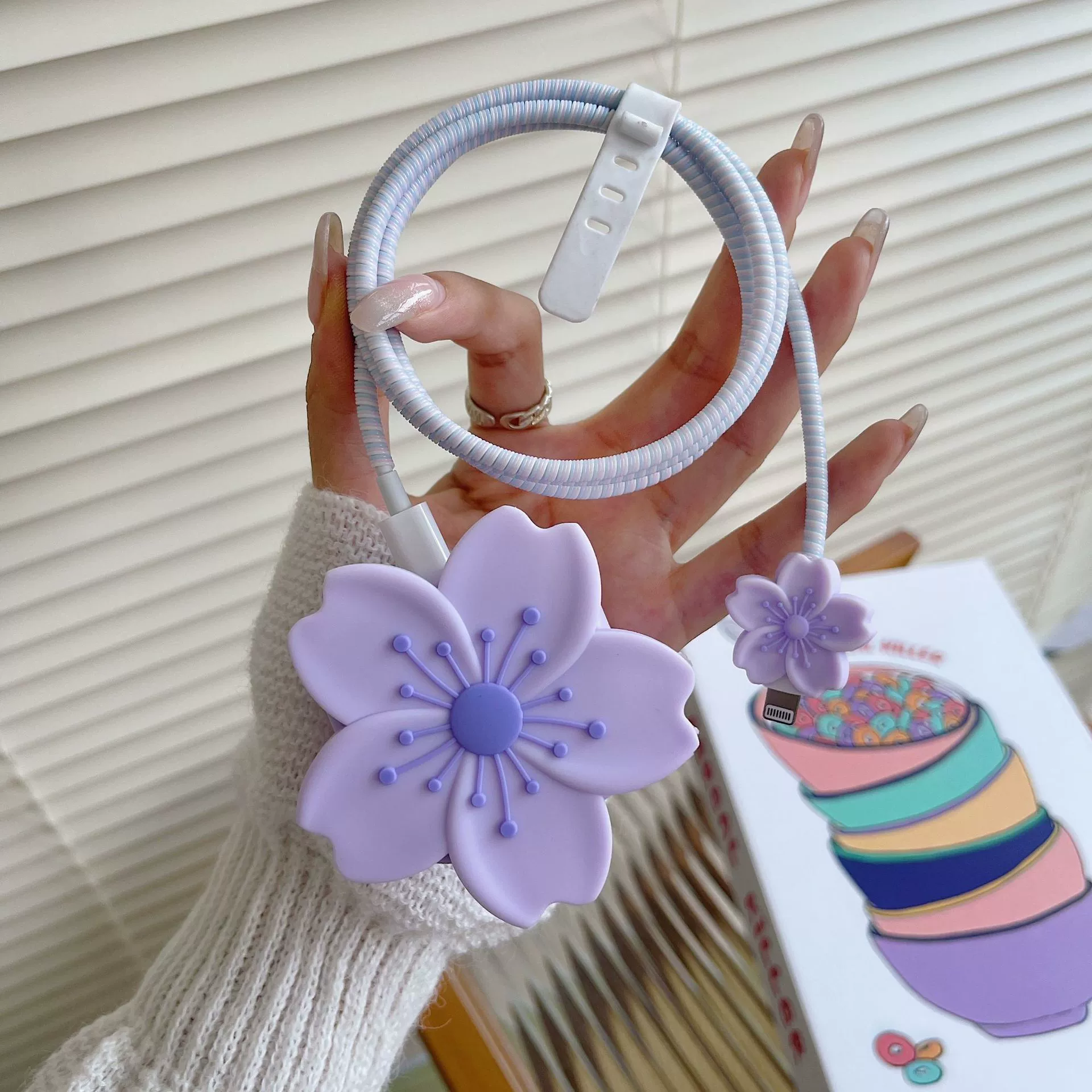 Защитный чехол для электроприбора с фиолетовым цветком бегонии, подходит для Apple, трехконтактный британский стандарт, защитный чехол для зарядной головки мощностью 25 Вт, предотвращающий повреждение