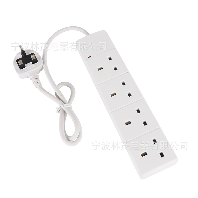 工厂直销 新款 英式基础款4孔位插座 插线板