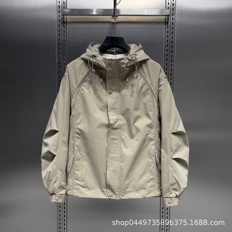 Autumn casual hooded windproof jacket for men, 2026 workwear style, solid color, versatile, with large pockets and quilted lining Autumn casual hooded windproof jacket for men, 2026 workwear style, solid color, versatile, with large pockets and quilted lining