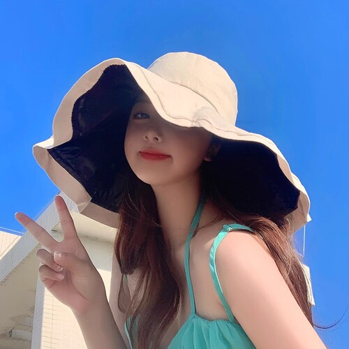Extra-large brim sun hat for seaside, UV protection UPF50+, foldable black rubber fisherman hat for women