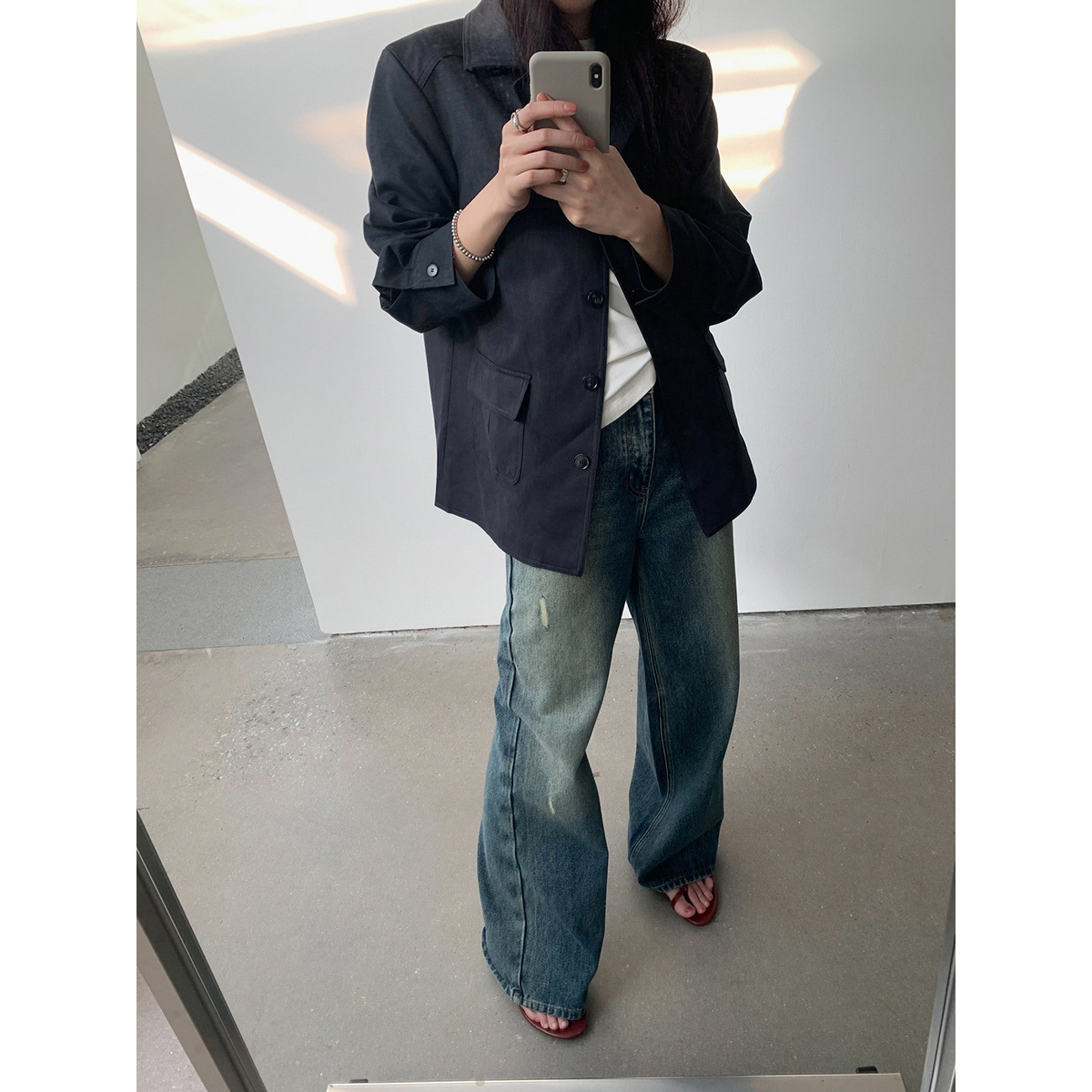 [No Returns or Exchanges] Vintage Leather Velvet Blazer for Women, High-End Early Spring New Style, Loose-Fitting Melard Leather Jacket